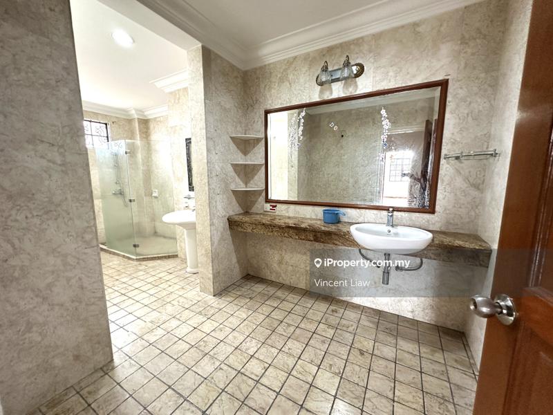 Bungalow House for Sale in Seksyen 6, Kota Damansara by Vincent Liaw - iProperty.com.my