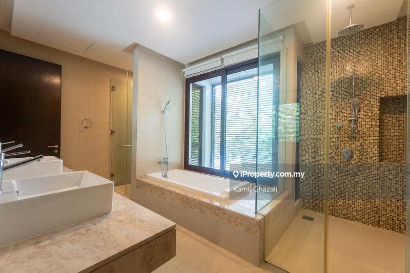 Semi-Detached House for Sale in LAKE VIEW Yara Twinvilla 2.5 Storey Semi-D House, Presint 8 by Kamil Ghazali - iProperty.com.my