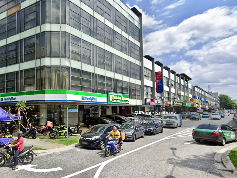 For Sale - 4.2% ROI 3-STOREY CORNER SHOPLOT MATURED AREA