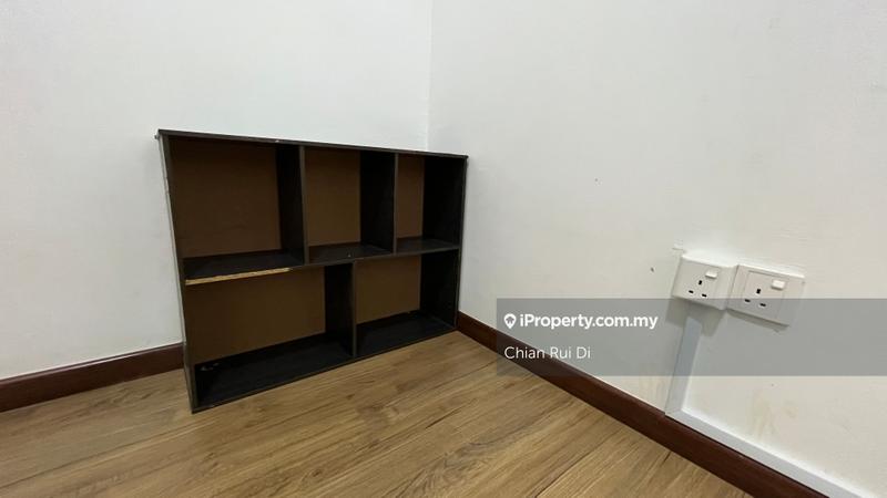 For Rent - The Gardens Condominium