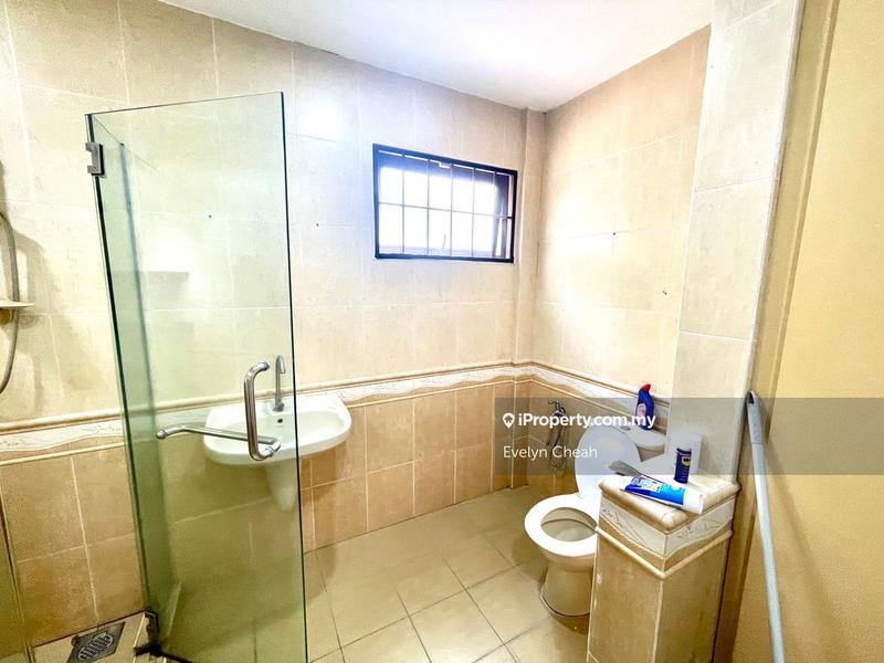 Rumah Berkembar untuk Dijual di Bandar Kinrara Seksyen 6, Bandar Kinrara oleh Evelyn Cheah - iProperty.com.my