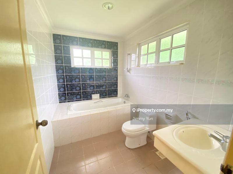 Bungalow House for Sale in 1 Storey Bungalow @ College Heights Garden Resort, Kajang by Jimmy Yun - iProperty.com.my