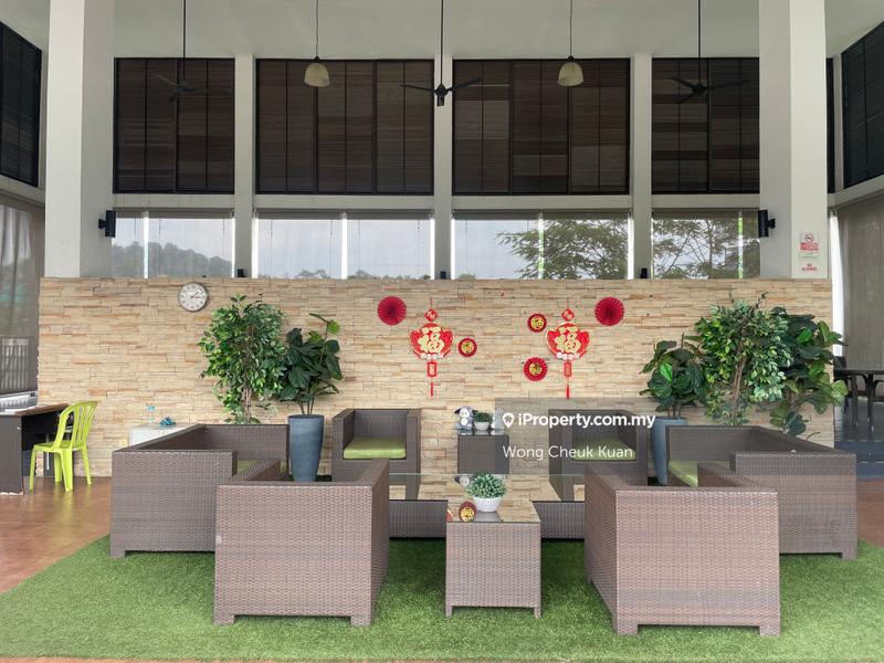 Rumah Berangkai 3 Tingkat untuk Dijual di btgfx, Batu Caves oleh Wong Cheuk Kuan - iProperty.com.my