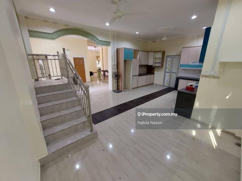 Banglo untuk Dijual di Wakaf Bharu, Tumpat oleh Nabila Nazori - iProperty.com.my