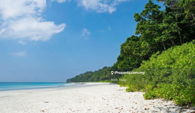 For Sale - Pulau Bombon Besar