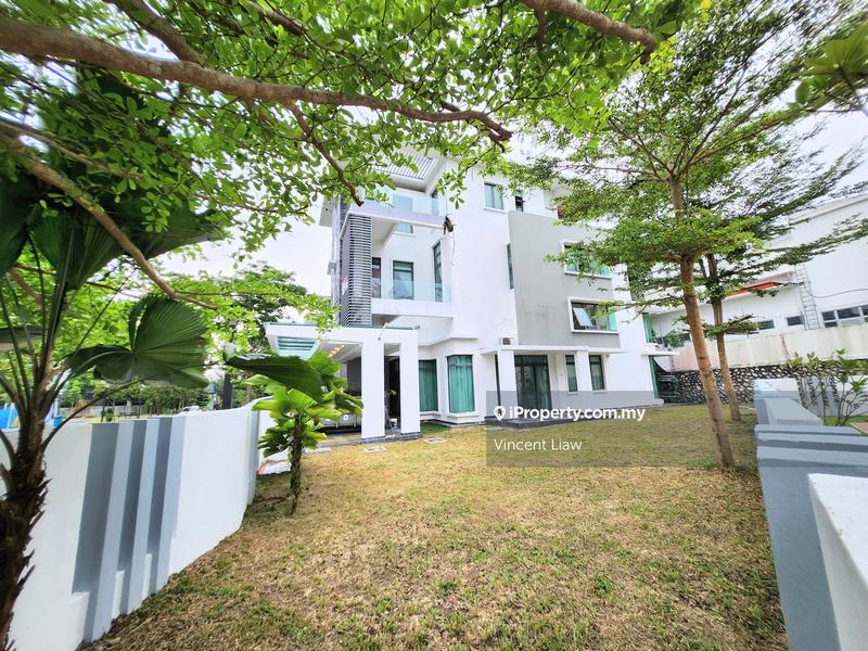 Bungalow House for Sale in Casabella Kota Damansara, Kota Damansara by Vincent Liaw - iProperty.com.my