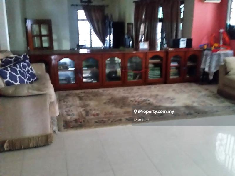 Rumah Berkembar untuk Dijual di Kelana Jaya, Petaling Jaya oleh Ivan Lee - iProperty.com.my