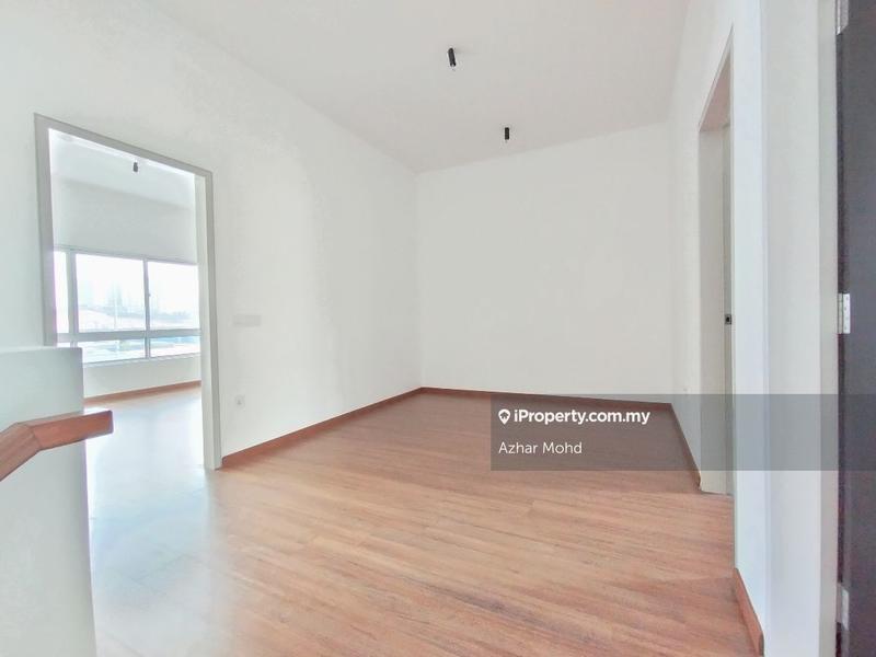Rumah Teres 2-Tingkat untuk Dijual di Kota Warisan, Sepang oleh Azhar Mohd - iProperty.com.my