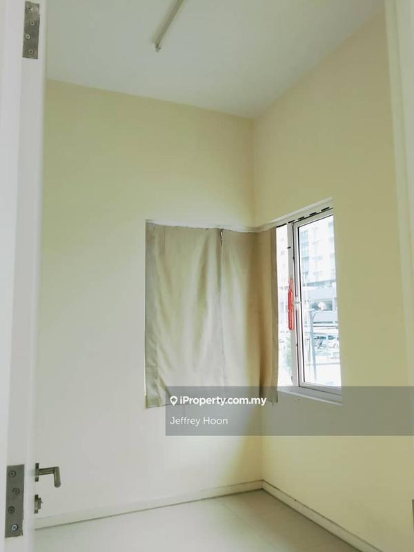 Townhouse for Sale in Viridian Cheras Idaman, Bandar Sungai Long by Jeffrey Hoon - iProperty.com.my