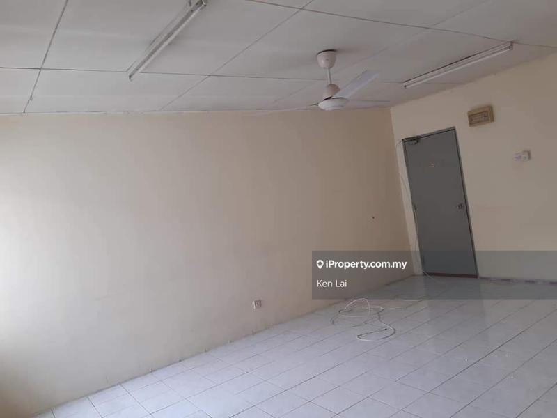 Apartment for Sale in Apartment Bayu by Ken Lai - iProperty.com.my