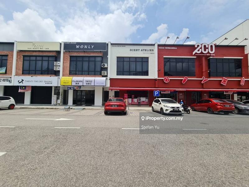 For Sale - Jalan Suria, Pusat Komersial Suria,81550 Gelang Patah