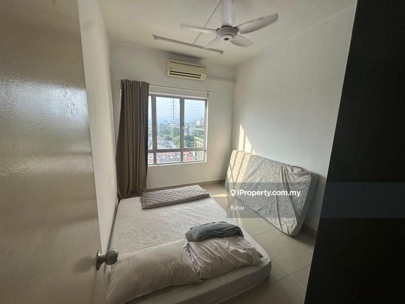 Service Residence for Sale in Connaught Avenue by Kew - iProperty.com.my