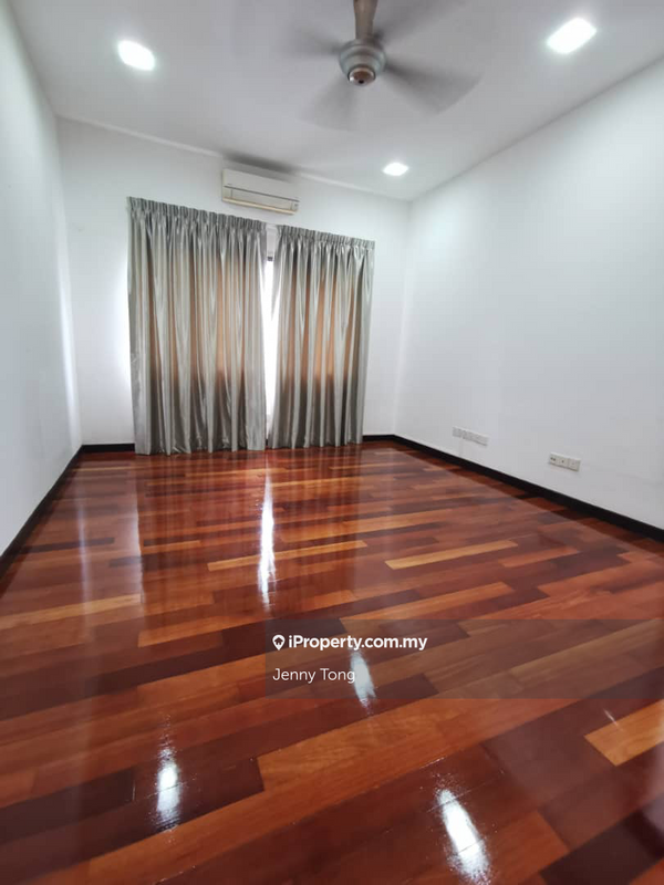 Rumah Teres untuk Dijual di Valencia, Sungai Buloh oleh Jenny Tong - iProperty.com.my