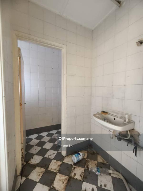 Shop / Office for Rent in Bukit Rahman Putra, Sungai Buloh by Jason Lai - iProperty.com.my