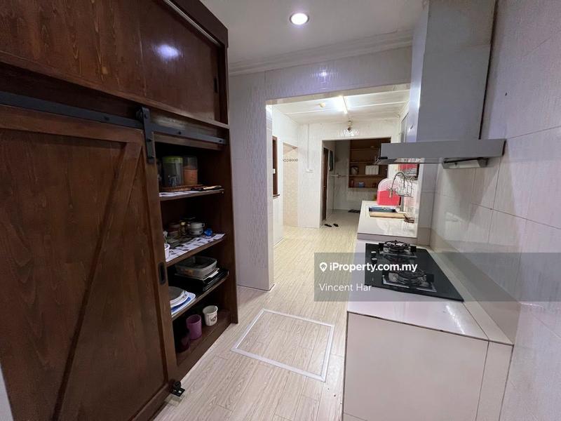 2.5-storey Terraced House for Sale in Desa Manjung Raya, Lumut by Vincent Har - iProperty.com.my