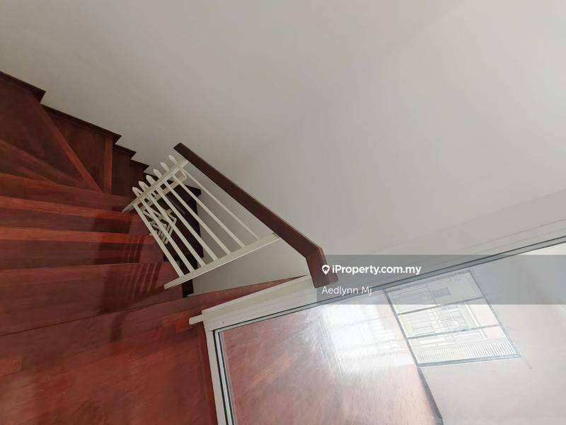 Rumah Teres 2.5-Tingkat untuk Dijual di Puchong, Selangor oleh Aedlynn Mj - iProperty.com.my