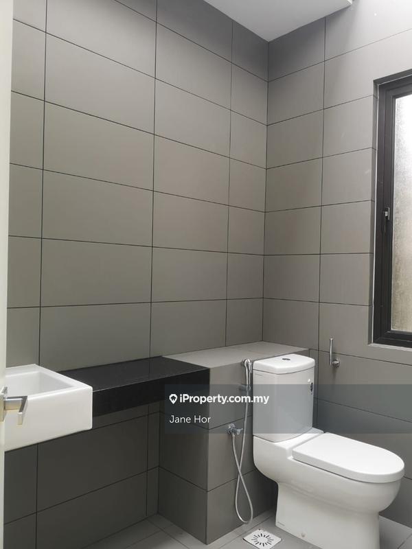 Townhouse for Sale in Bdr 16 Sierra Puchong N'dira Townhouse Sierra 12, Puchong by Jane Hor - iProperty.com.my
