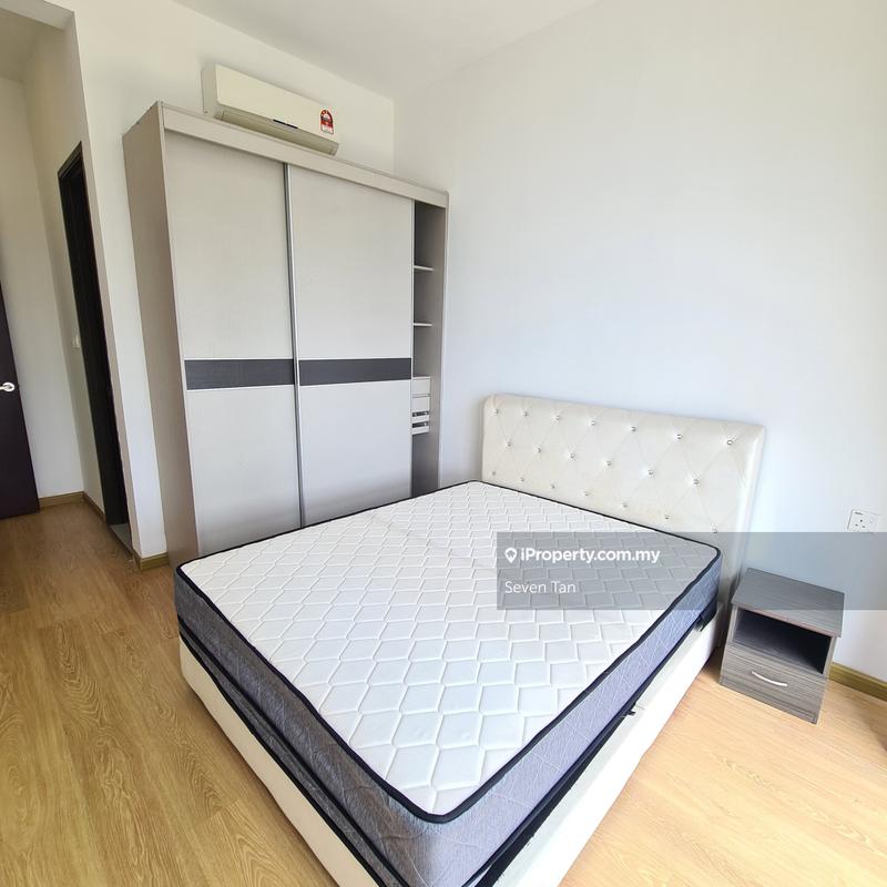 Condominium for Rent in Bay Point @ Country Garden Danga Bay by Seven Tan - iProperty.com.my