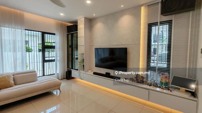 Rumah Berkembar untuk Dijual di Telok Panglima Garang, Selangor oleh Chris Ng - iProperty.com.my
