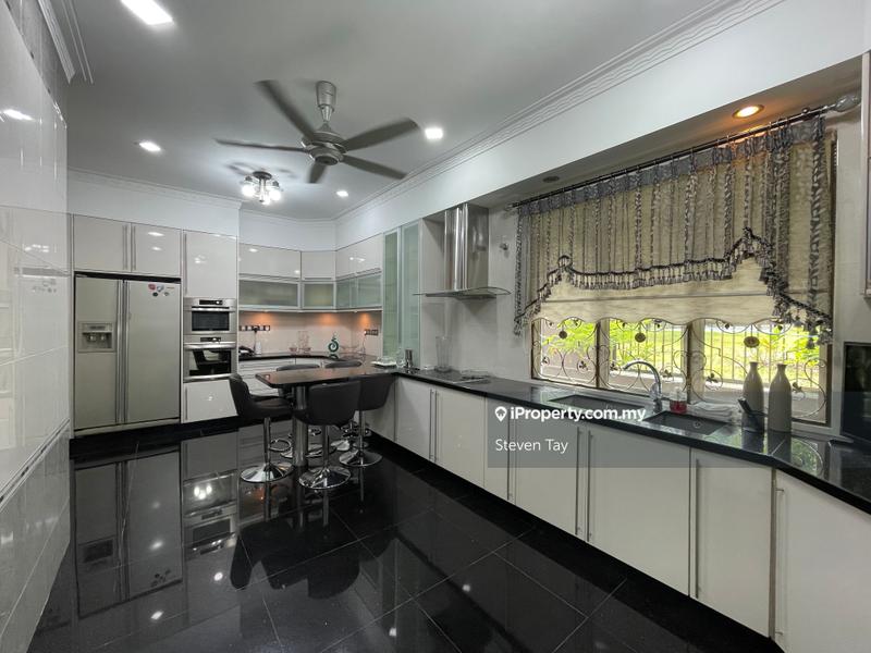 Bungalow House untuk Dijual di Sungai Long, Bandar Sungai Long oleh Steven Tay - iProperty.com.my