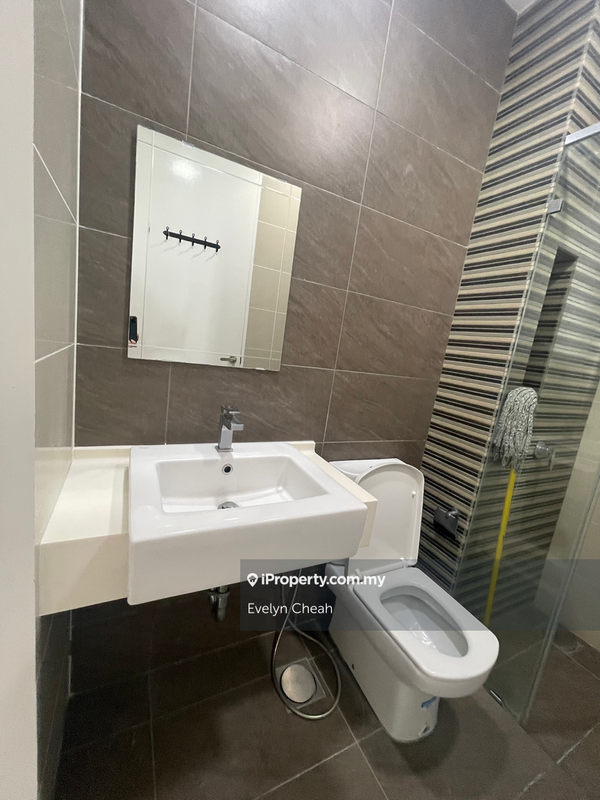 For Sale - Sky Condominium (Skyz Residence)