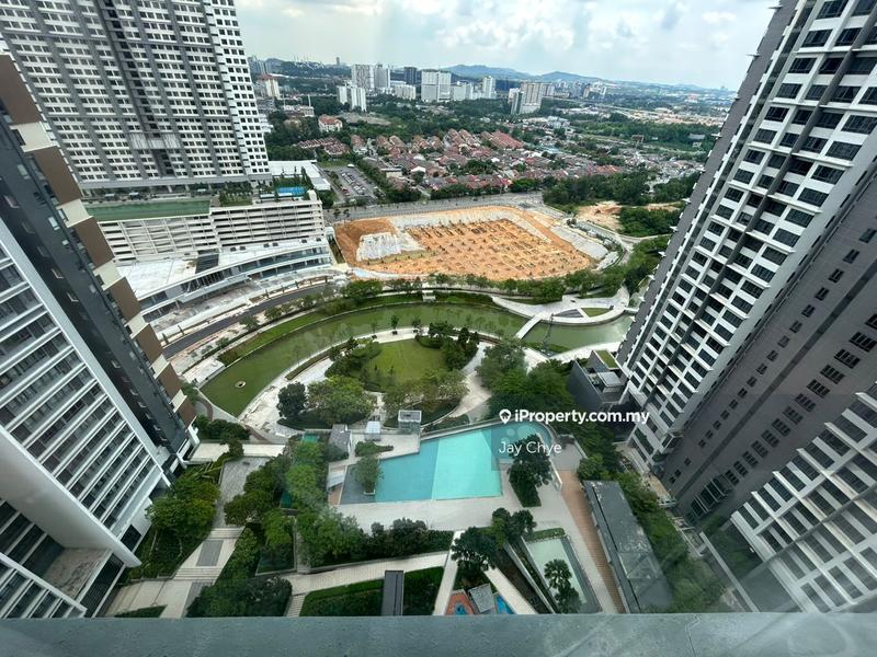 For Sale - Pandora @ Tropicana Metropark