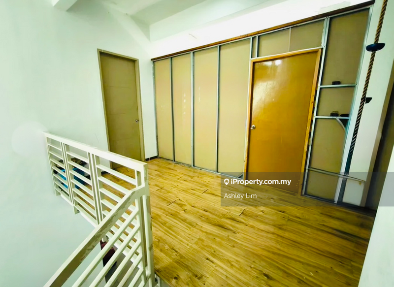 Rumah Berkembar untuk Dijual di Taman Emas, Dengkil oleh Ashley Lim - iProperty.com.my