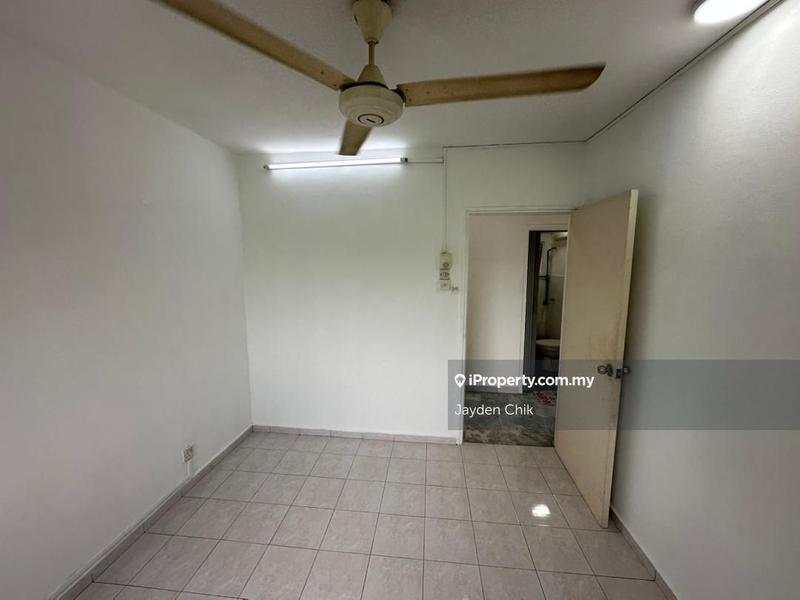 Apartment for Sale in Winner Court B by Jayden Chik - iProperty.com.my