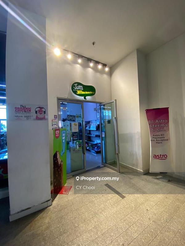 Residensi Servis untuk Dijual di Regalia Residence oleh CY Chooi - iProperty.com.my