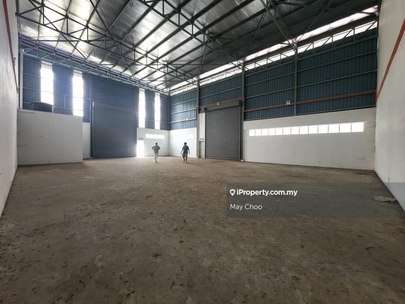 For Rent - 2 storey bungalow light industry warehouse