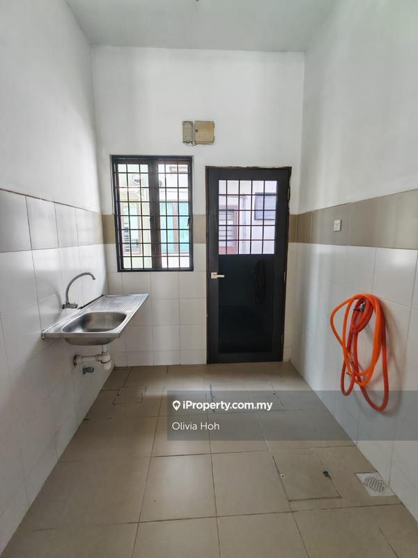 Rumah Berangkai 2 Tingkat untuk Dijual di Setia Indah, Setia Alam oleh Olivia Hoh - iProperty.com.my