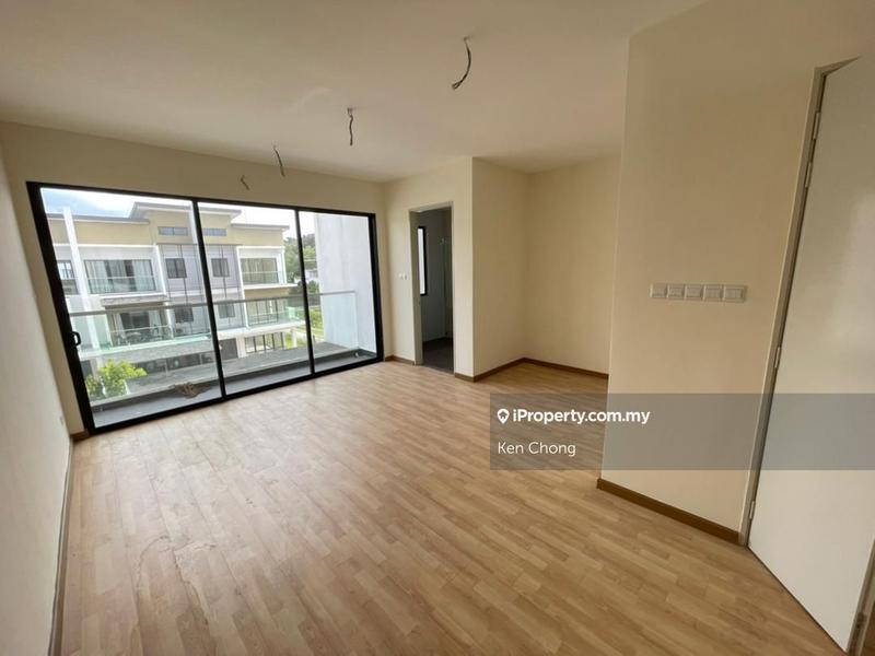 Rumah Teres 3-Tingkat untuk Dijual di Taman Anggun 3, Rawang oleh Ken Chong - iProperty.com.my