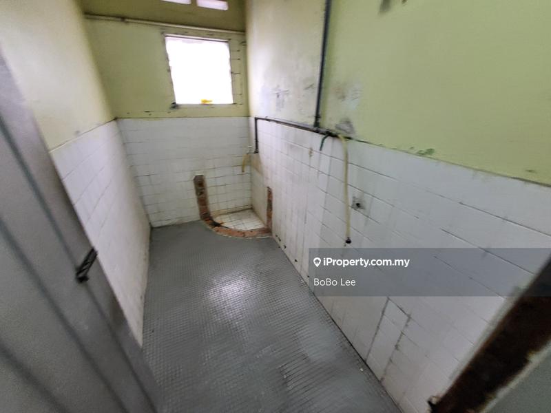 1-storey Terraced House for Sale in Taman Overseas Union (Taman Oug), Jalan Klang Lama (Old Klang Road) by BoBo Lee - iProperty.com.my