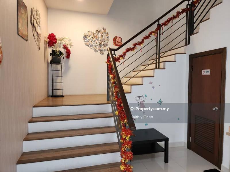 Semi-Detached House for Sale in Taman Suria Villa, Kajang by Kaithly Chen - iProperty.com.my