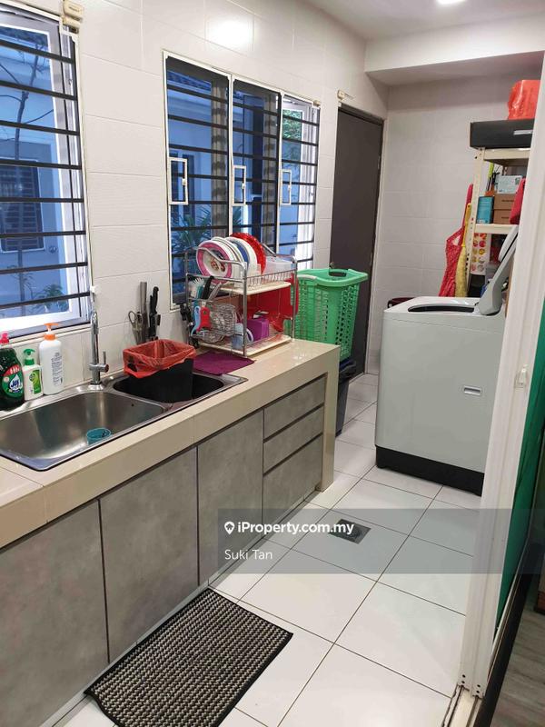3-storey Terraced House for Sale in Lake Fields, Sungai Besi by Suki Tan - iProperty.com.my