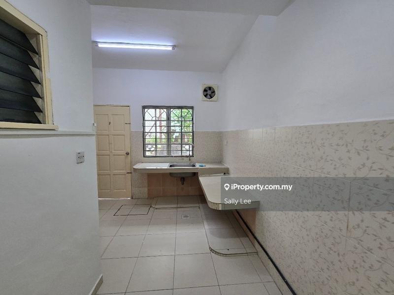 Terraced House for Sale in Usj 13, Subang Jaya by Sally Lee - iProperty.com.my
