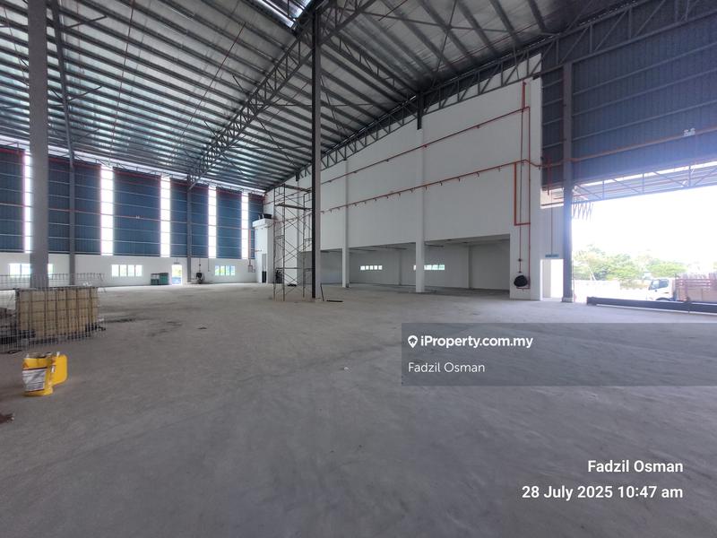 Kilang Terpisah untuk Disewa di Bandar Sri Sendayan, Negeri Sembilan oleh Fadzil Osman - iProperty.com.my