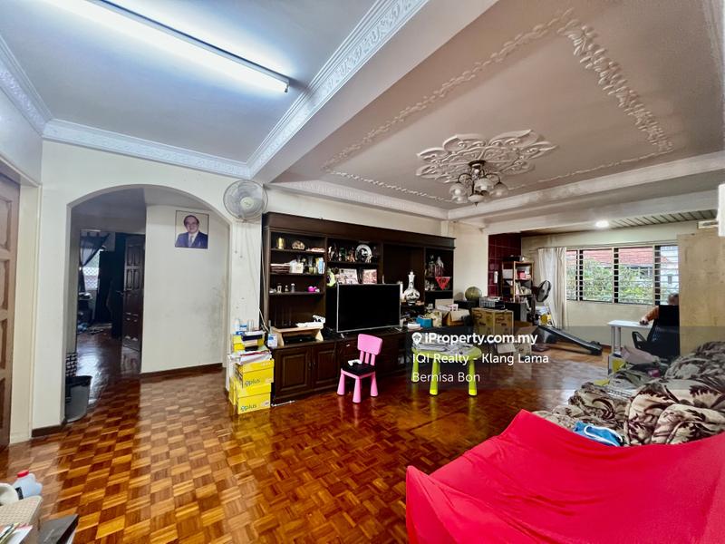 Bungalow House for Sale in Taman Paramount, Petaling Jaya by Bernisa Bon - iProperty.com.my