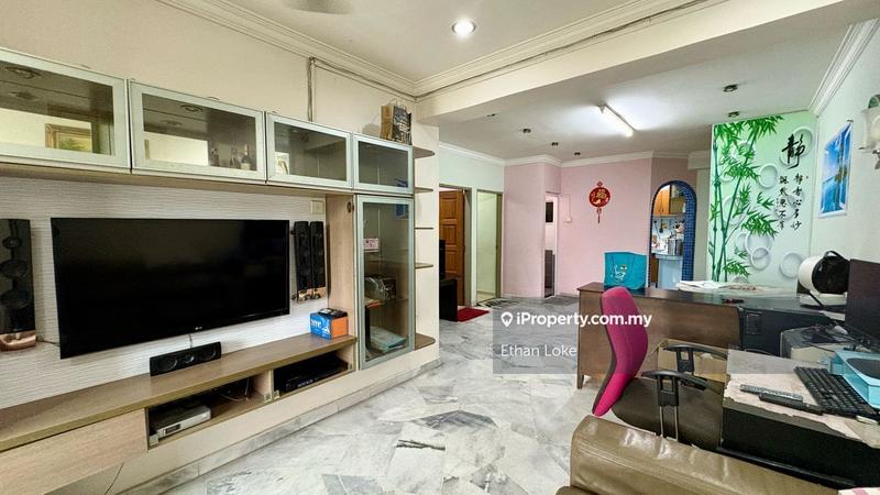 For Sale - Ria Apartment