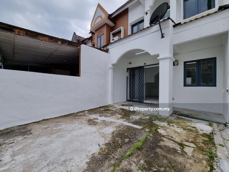 Rumah Teres 2-Tingkat untuk Dijual di 2-Storey, Taman Mulia Jaya, Ampang oleh Ethan Swe - iProperty.com.my