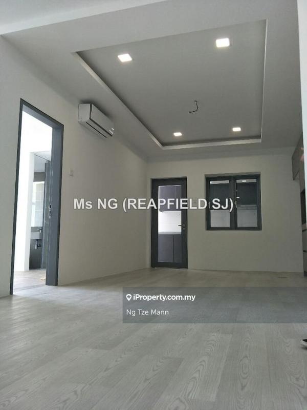 Condominium for Sale in Lakefront Residence by Ng Tze Mann - iProperty.com.my