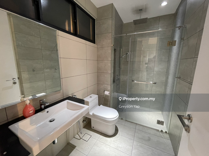 For Rent - The Sentral Suites