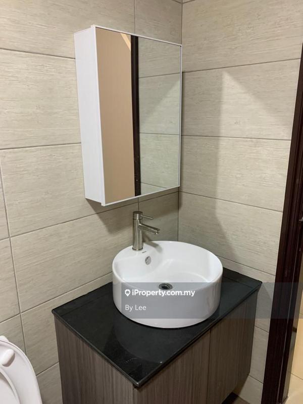 Residensi Servis untuk Disewa di Molek Regency oleh By Lee - iProperty.com.my