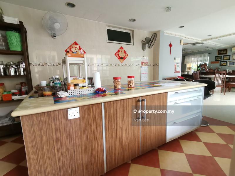 Rumah Berkembar untuk Dijual di SS3, Petaling Jaya oleh Ivan Lee - iProperty.com.my
