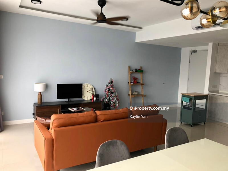 For Rent - Emerald Hill