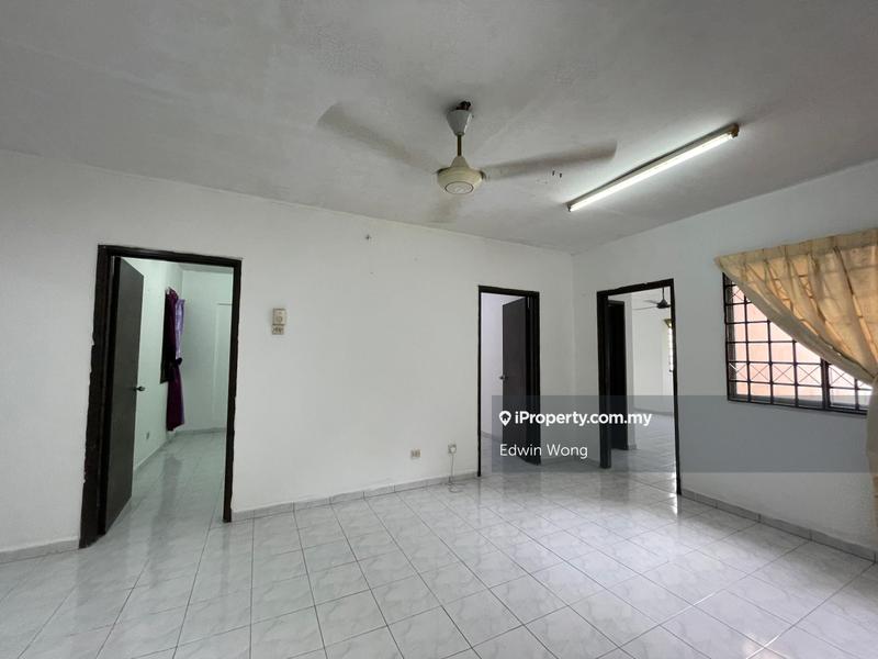 For Sale - Pangsapuri Subang Suria