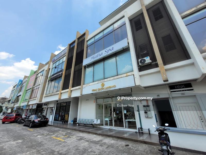 Kedai untuk Dijual di Taman Cahaya, Ampang oleh Esther Yee - iProperty.com.my