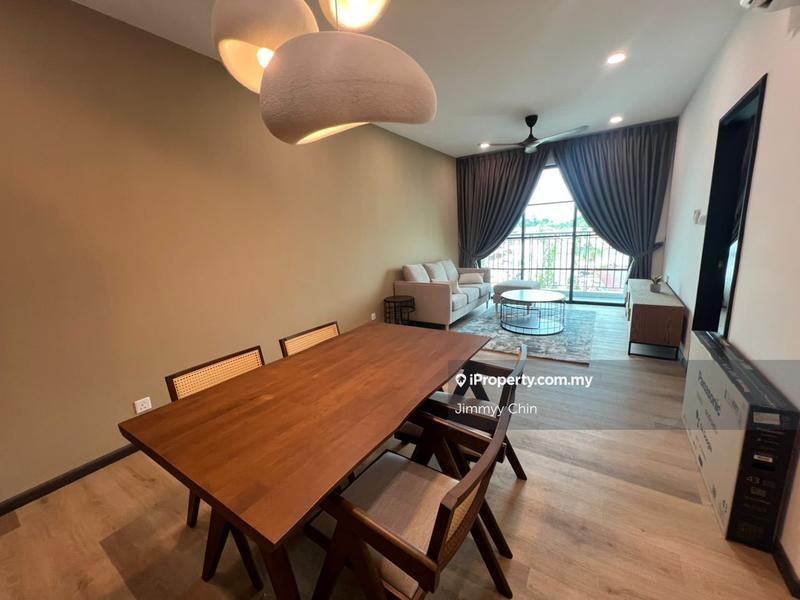 For Sale - Sapphire On The Park