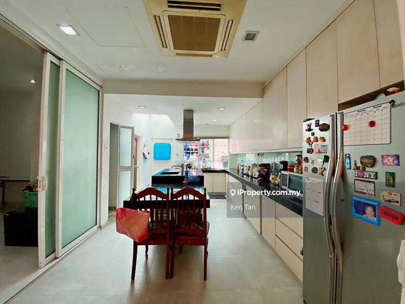 Rumah Berkembar untuk Dijual di Tropicana Golf Country Resort Petaling Jaya, Petaling Jaya oleh Ken Tan - iProperty.com.my