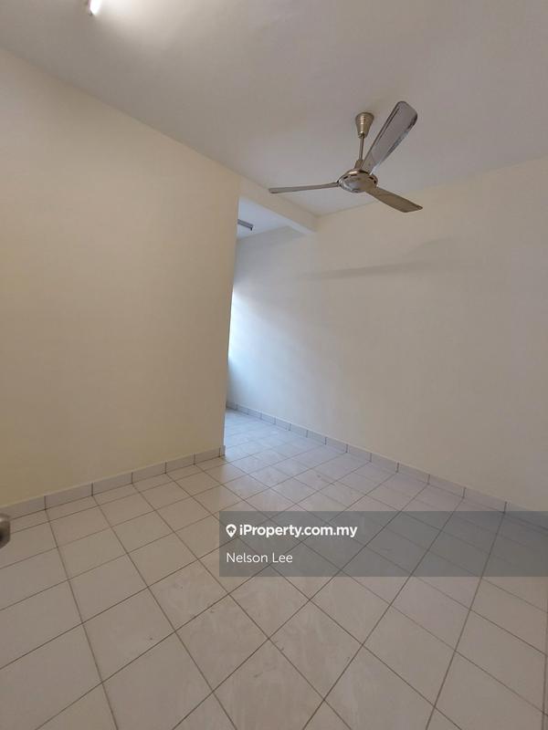 Rumah Berangkai 2.5 Tingkat untuk Dijual di 5yvr3, Petaling Jaya oleh Nelson Lee - iProperty.com.my